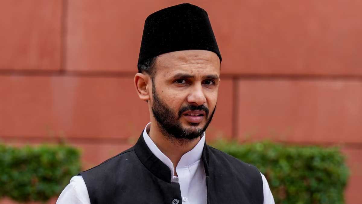 मस्जिद के नीचे मंदिर ढूंढने की कोशिश संविधान के खिलाफ : जियाउर रहमान बर्क